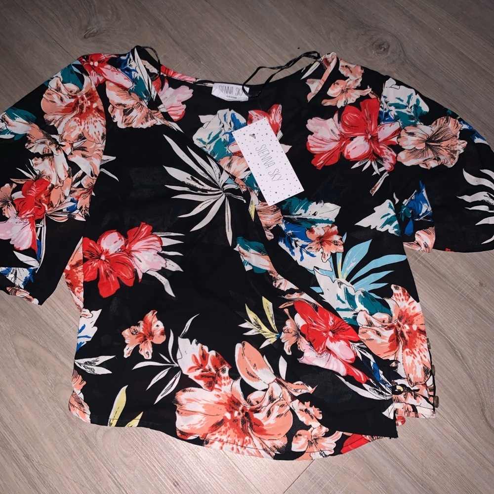 Sienna Sky floral blouse